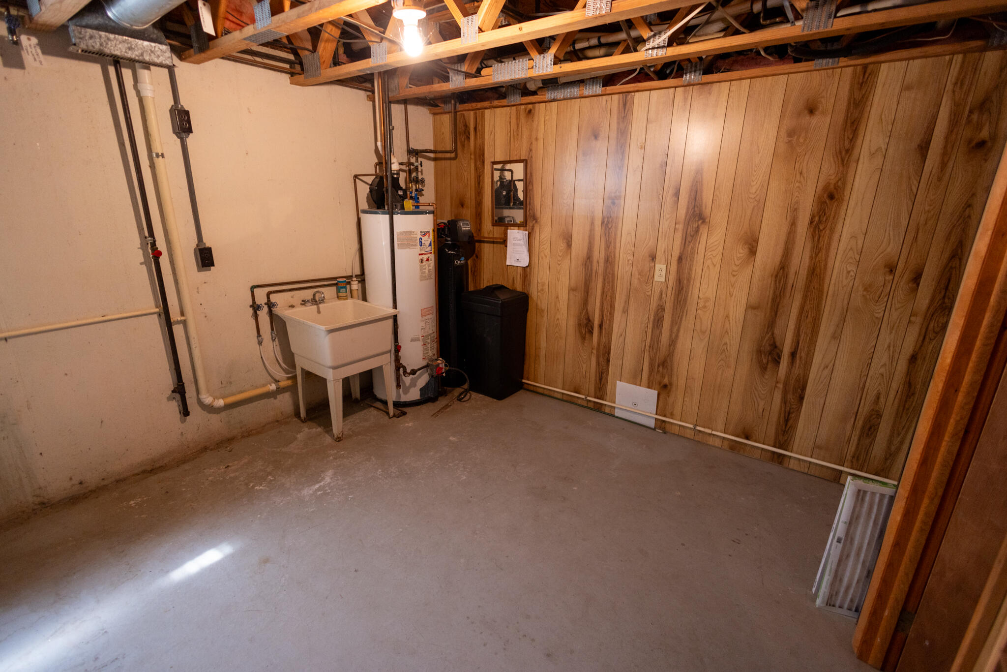 330 Johnson Street Edmore, MI 48829 - Photo 35 of 53 E05A7350
