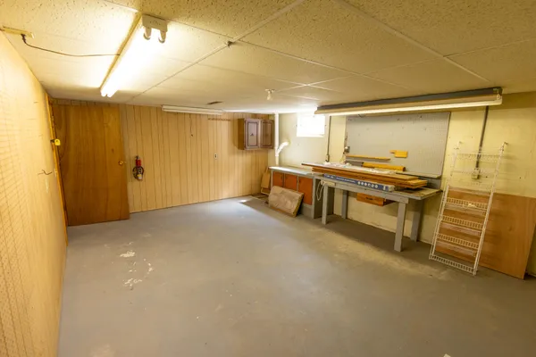 $219,999 | 330 Johnson Street, Edmore, MI 48829