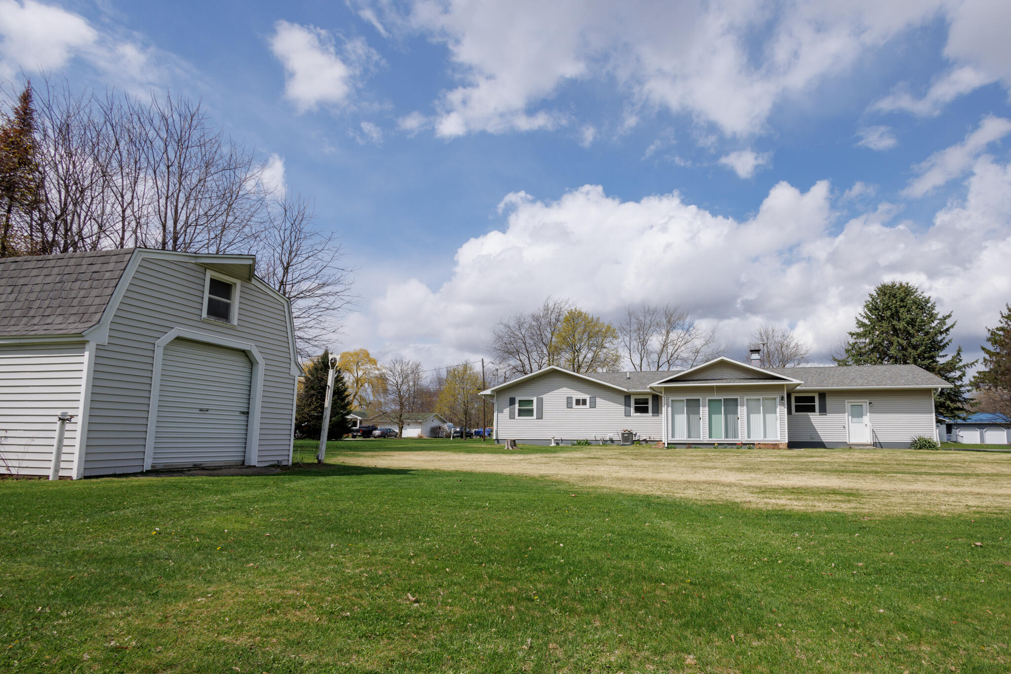 330 Johnson Street Edmore, MI 48829 - Photo 47 of 53 E05A7378