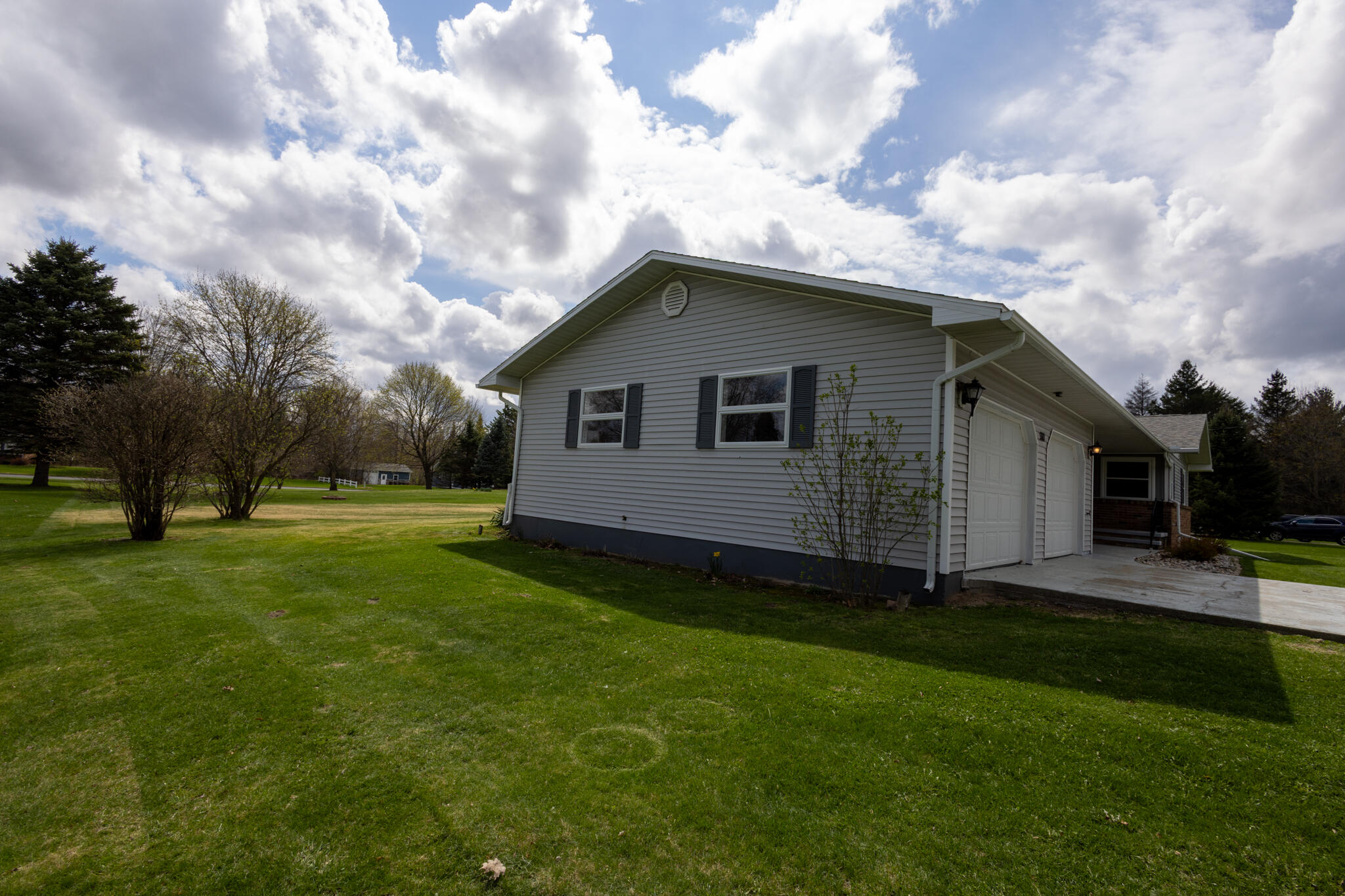 330 Johnson Street Edmore, MI 48829 - Photo 49 of 53 E05A7360