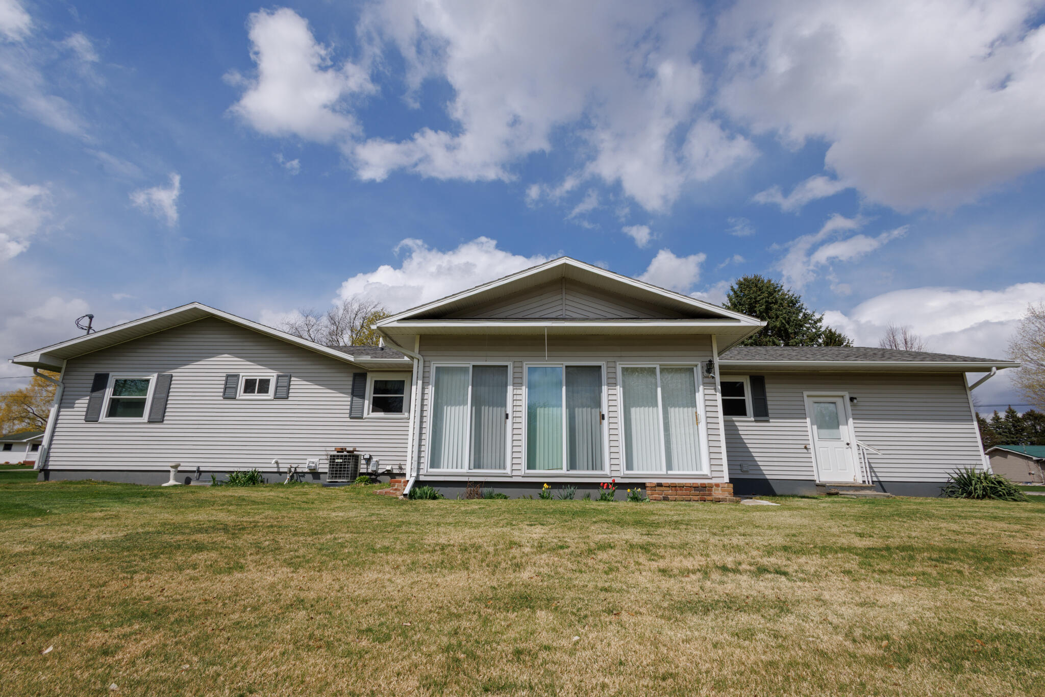 330 Johnson Street Edmore, MI 48829 - Photo 53 of 53 E05A7382