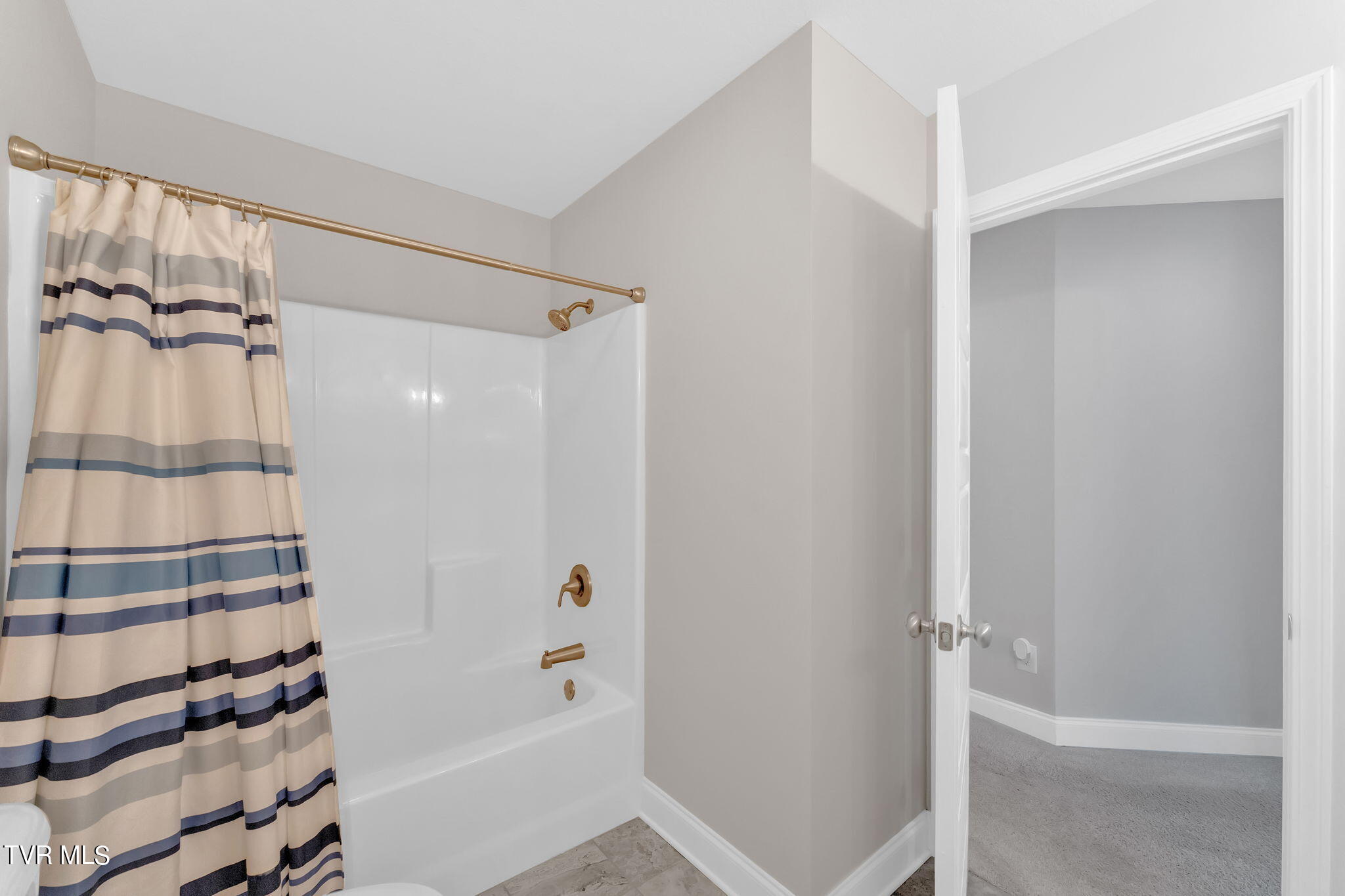1036 Riddle Ridge Jonesborough, TN 37659 - Photo 29 of 42 31-web-or-mls-DSC02511