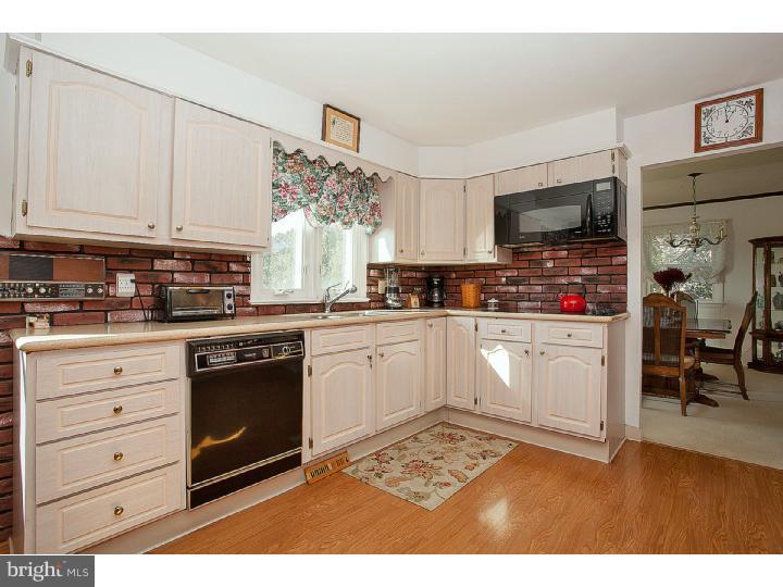 281 Meadowbrook Road Robbinsville, NJ 08691 - Photo 7 of 21 Gallery Image 7