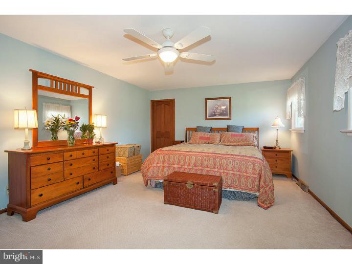 281 Meadowbrook Road Robbinsville, NJ 08691 - Photo 10 of 21 Gallery Image 10