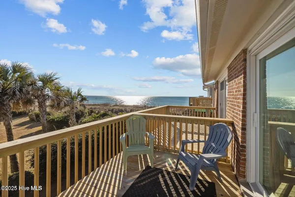 $464,000 | 273 Salter Path Road, Unit 5, Pine Knoll Shores, NC 28512
