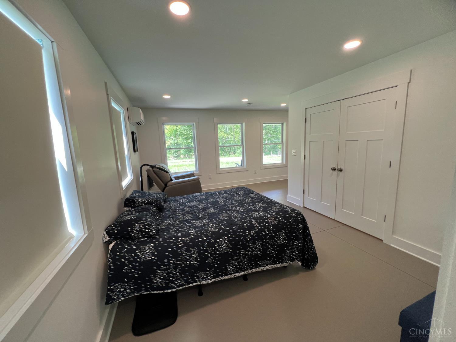 7148 Graf Road Brookville, IN 47012 - Photo 9 of 12 Gallery Image 9