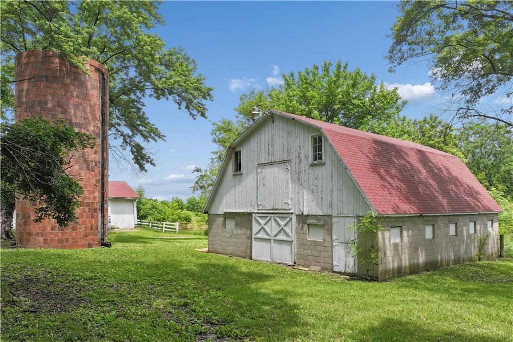 19411 South Ridgeview Road Spring Hill, KS 66083 - Photo 19 of 24