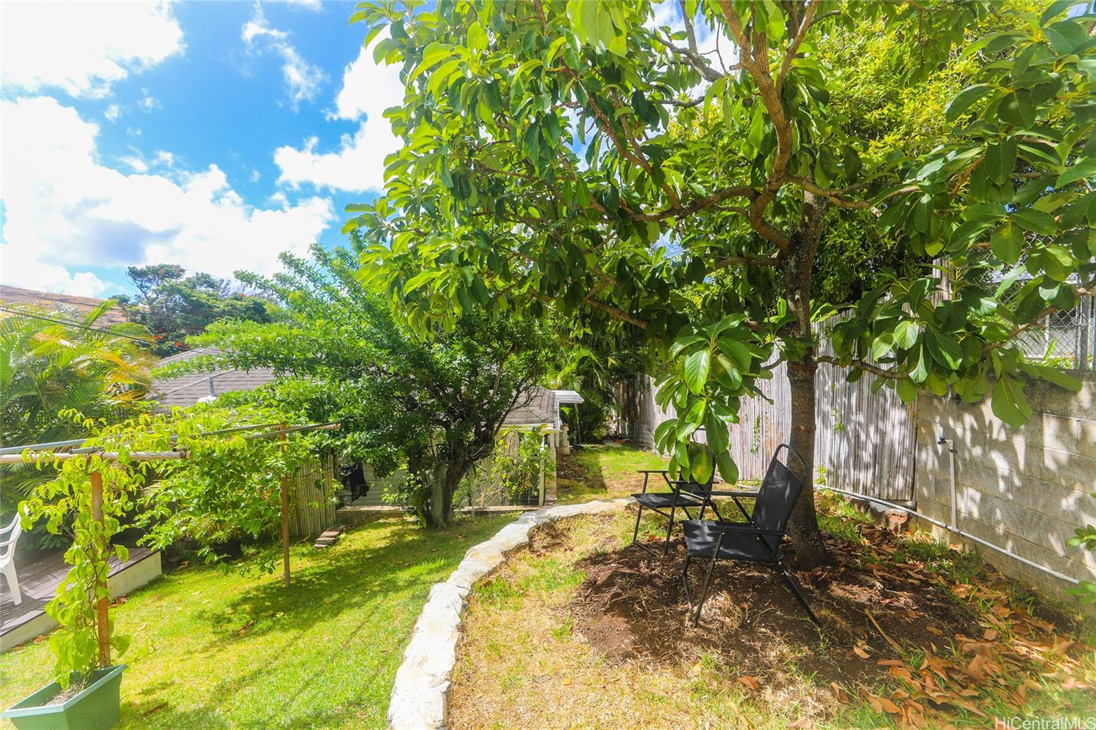 2534 East Manoa Road, Unit B Honolulu, HI 96822 - Photo 17 of 18