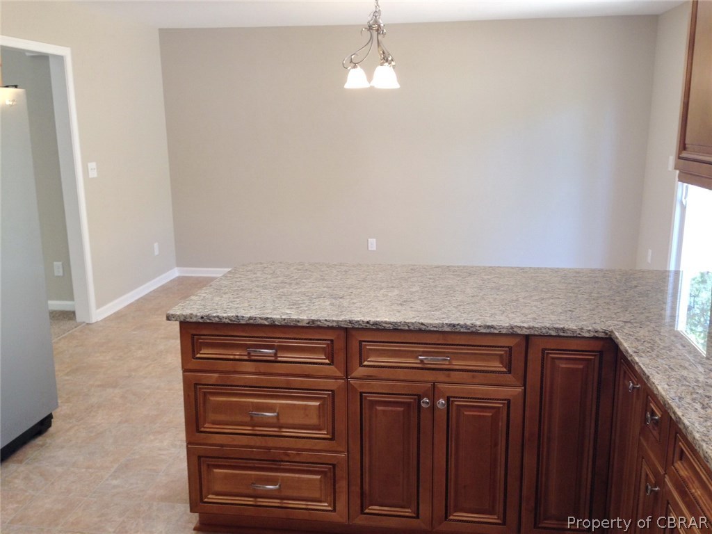 67 River Rd Circle Saluda, VA 23149 - Photo 6 of 13 Eat-in area of kitchen