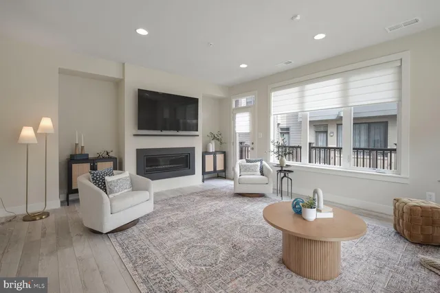 $1,299,000 | 10374 Jacobsen Street, Bethesda, MD 20817