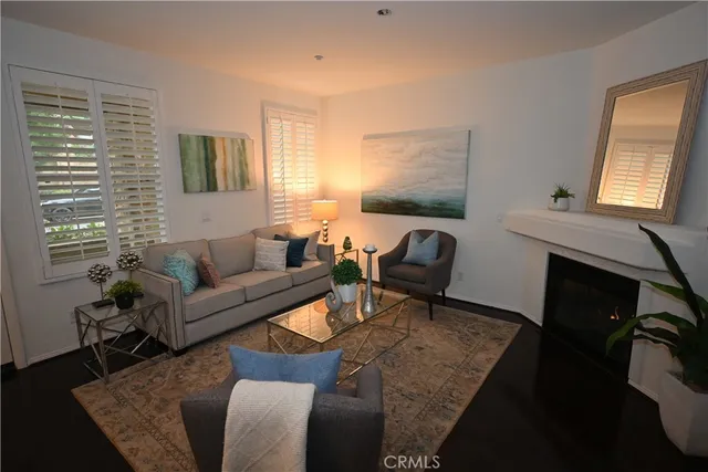 $1,380,000 | 213 Coral Rose, Irvine, CA 92603