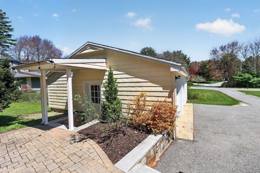 99 Karen Road Hanover, MA 02339 - Photo 29 of 38