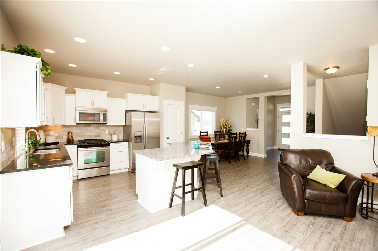 6922 South Pheasant Ridge Drive Spokane, WA 99224 - Photo 4 of 14 Gallery Image 4