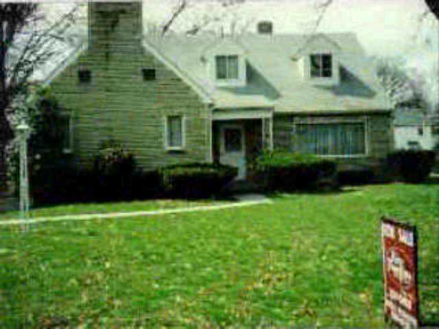 117 South Harding Road Columbus, OH 43209 - Photo 1 of 1