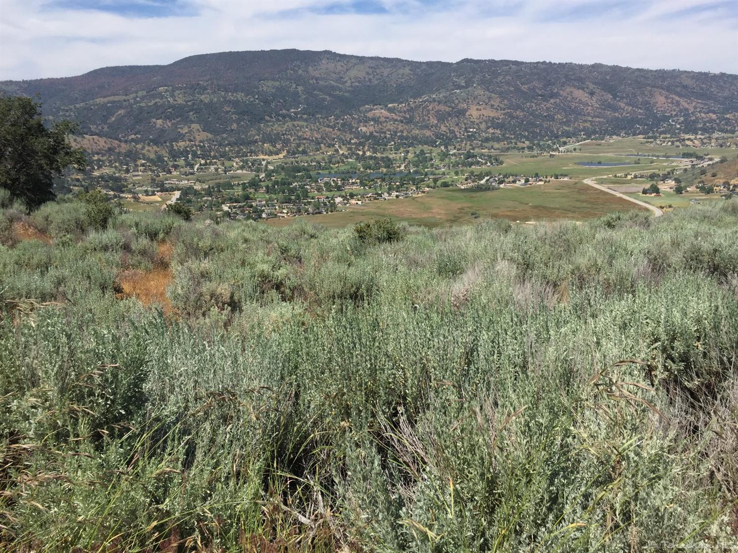 30770 Fox Ridge Court Tehachapi, CA 93561 - Photo 8 of 12 Gallery Image 8