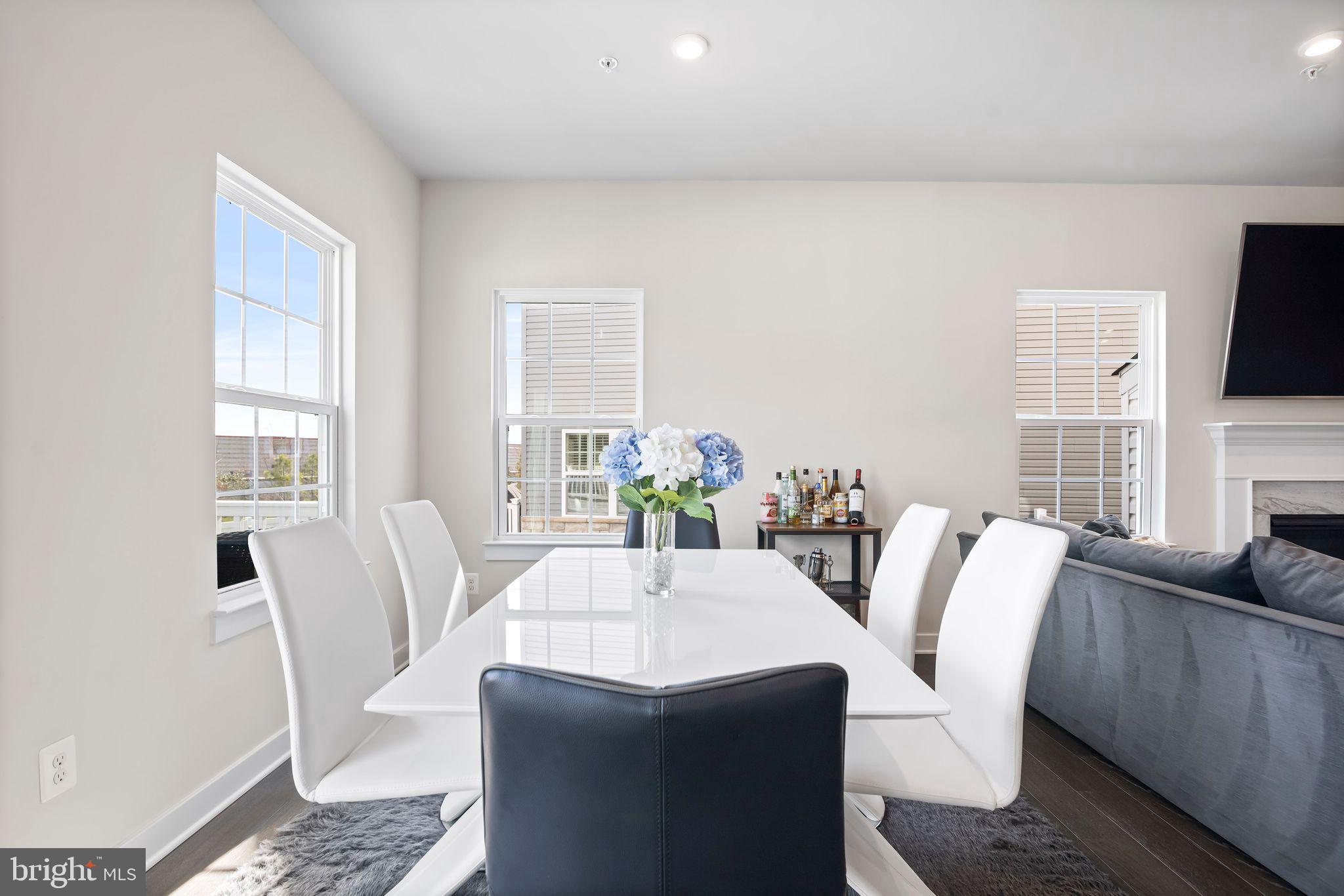 11309 Wheeler Ridge Drive Manassas, VA 20109 - Photo 12 of 49 Gallery Image 12