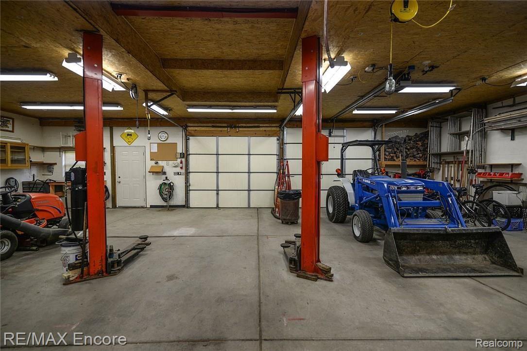 551 North Baldwin Road Oxford, MI 48371 - Photo 30 of 43 aug_8747.jpg