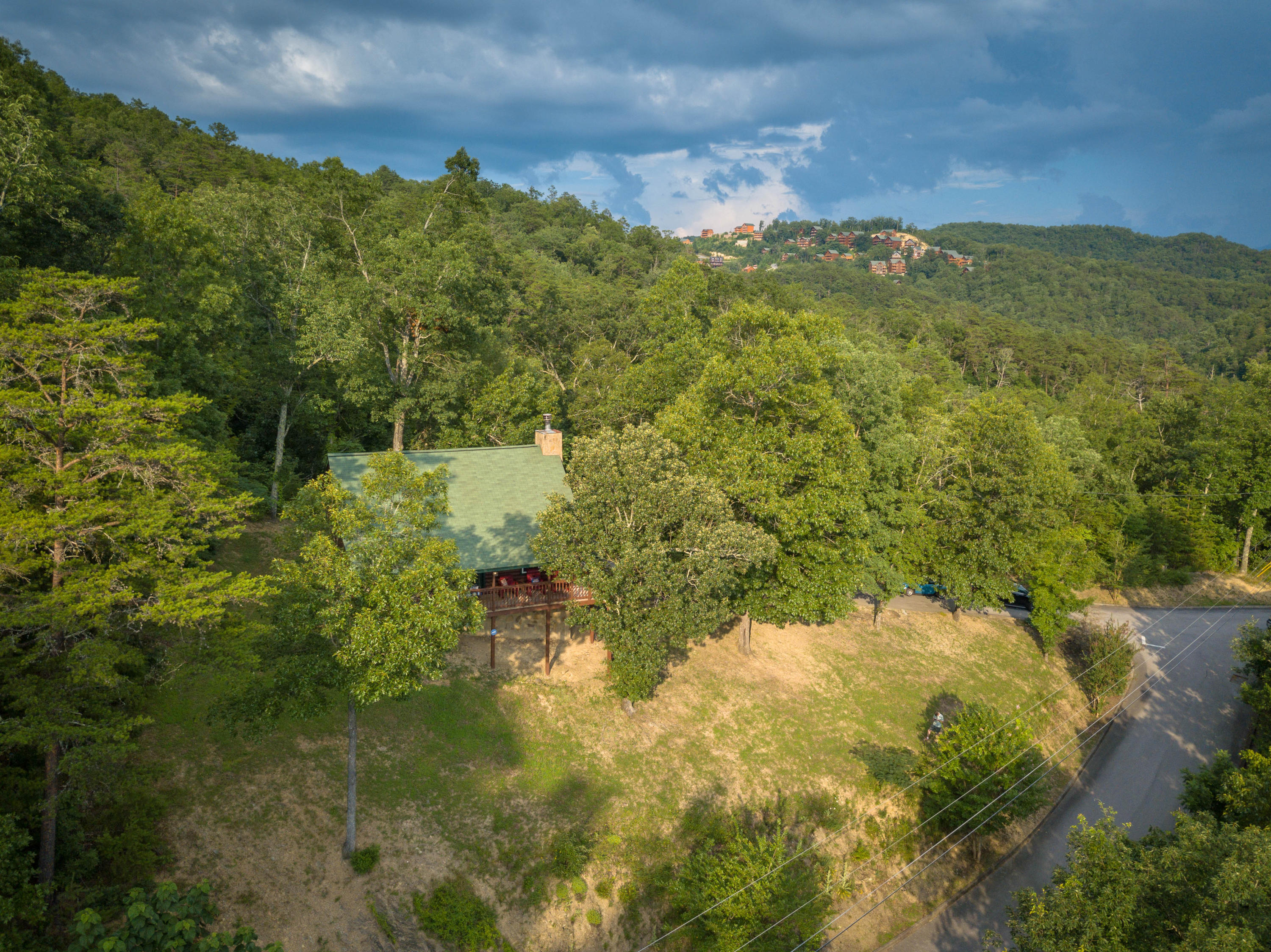 1555 Trappers Ridge Sevierville, TN 37862 - Photo 2 of 38 DJI_0180