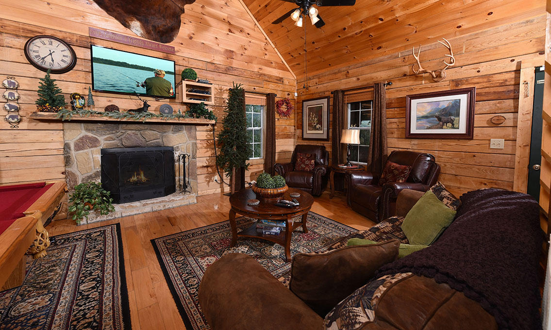 1555 Trappers Ridge Sevierville, TN 37862 - Photo 23 of 38 pigeon-forge-cabin-serendipity-living-1