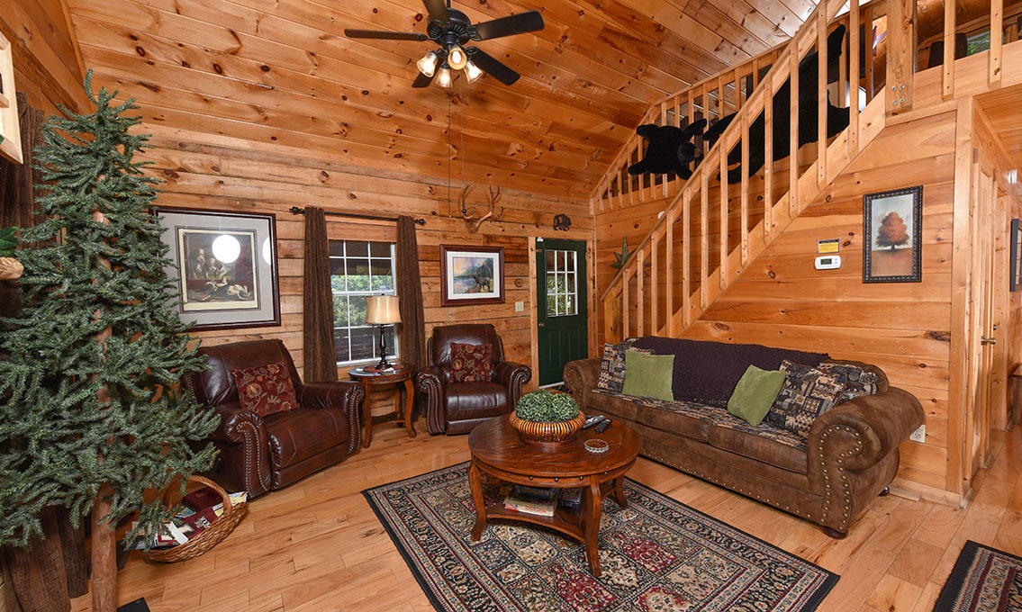 1555 Trappers Ridge Sevierville, TN 37862 - Photo 24 of 38 pigeon-forge-cabin-serendipity-living-3
