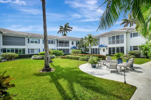 $799,000 | 1015 Ingraham Avenue, Unit 3, Delray Beach, FL 33483