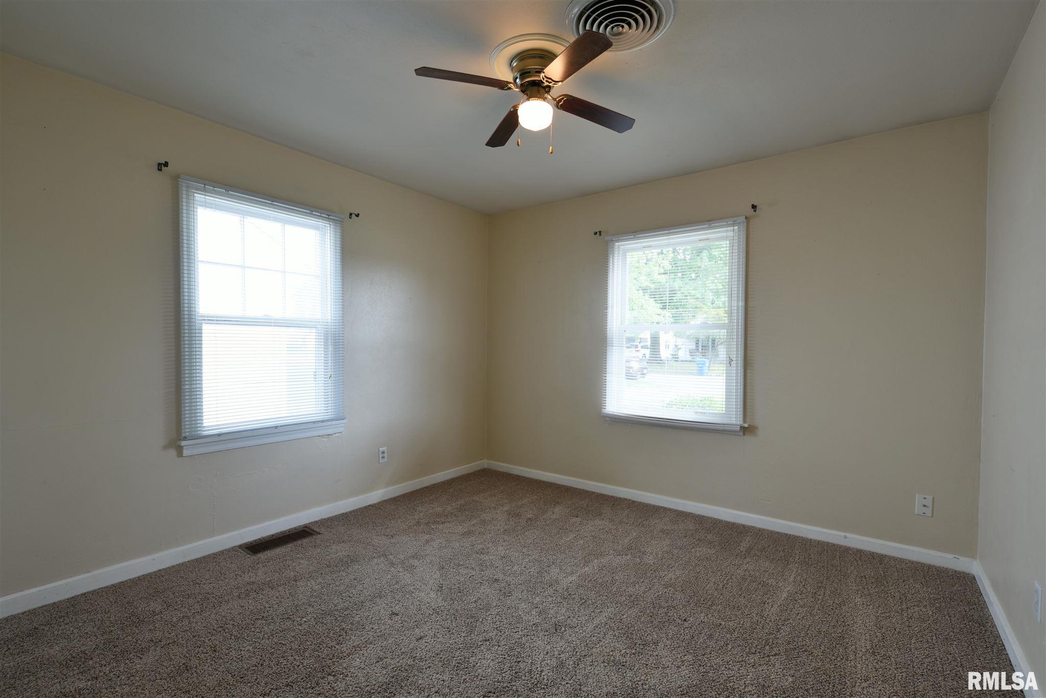 2357 South Spring Street Springfield, IL 62704 - Photo 12 of 22