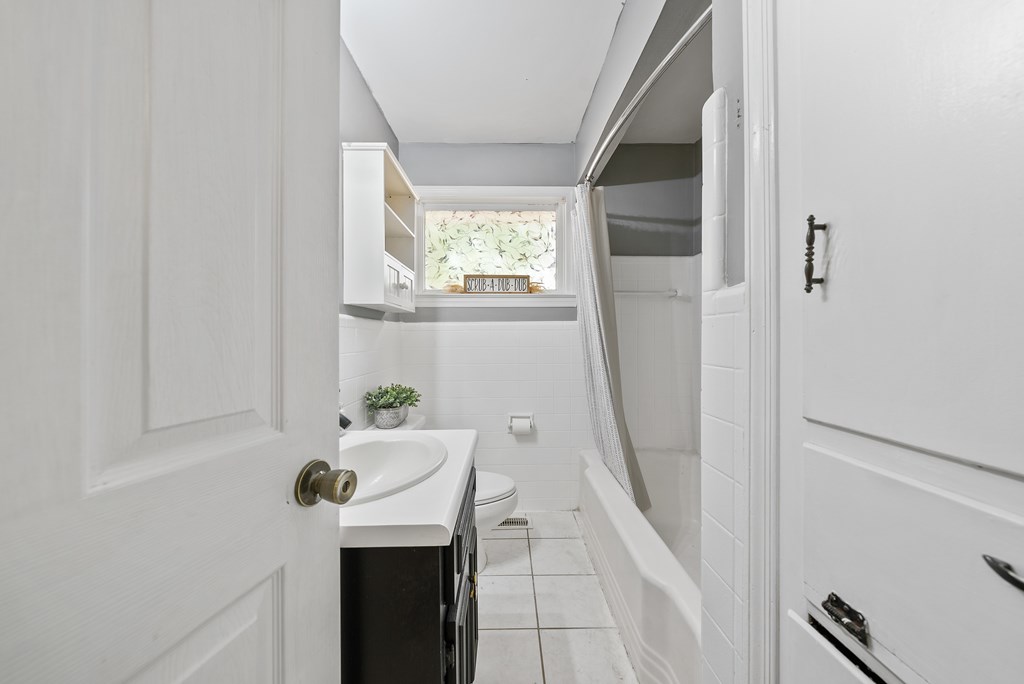 831 53rd Street Columbus, GA 31904 - Photo 22 of 37 a hallway with a door and furniture