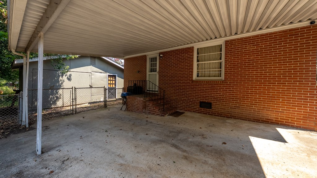 831 53rd Street Columbus, GA 31904 - Photo 31 of 37 a view of backyard of house
