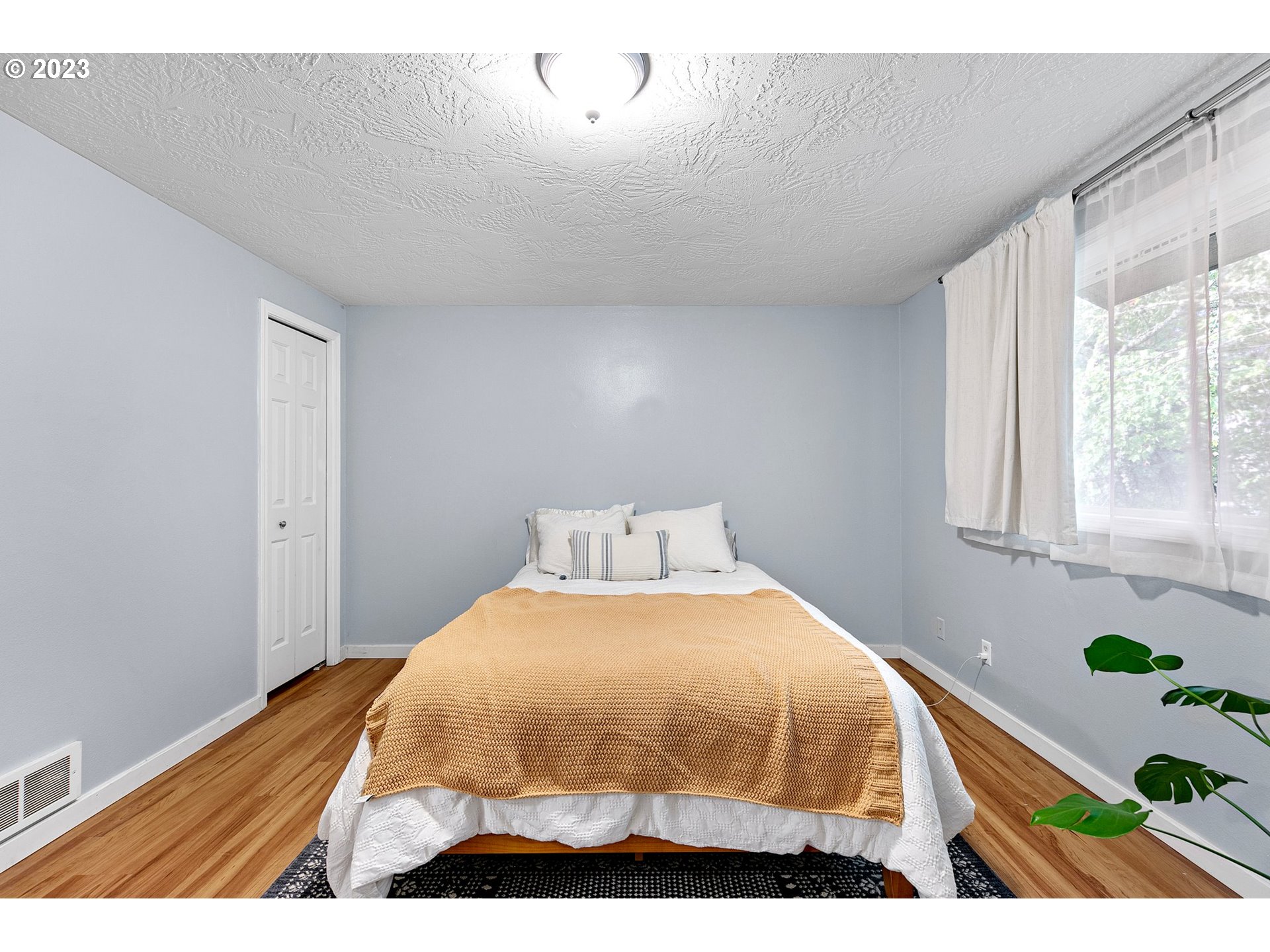1614 Fetters Loop Eugene, OR 97402 - Photo 19 of 35 Gallery Image 19