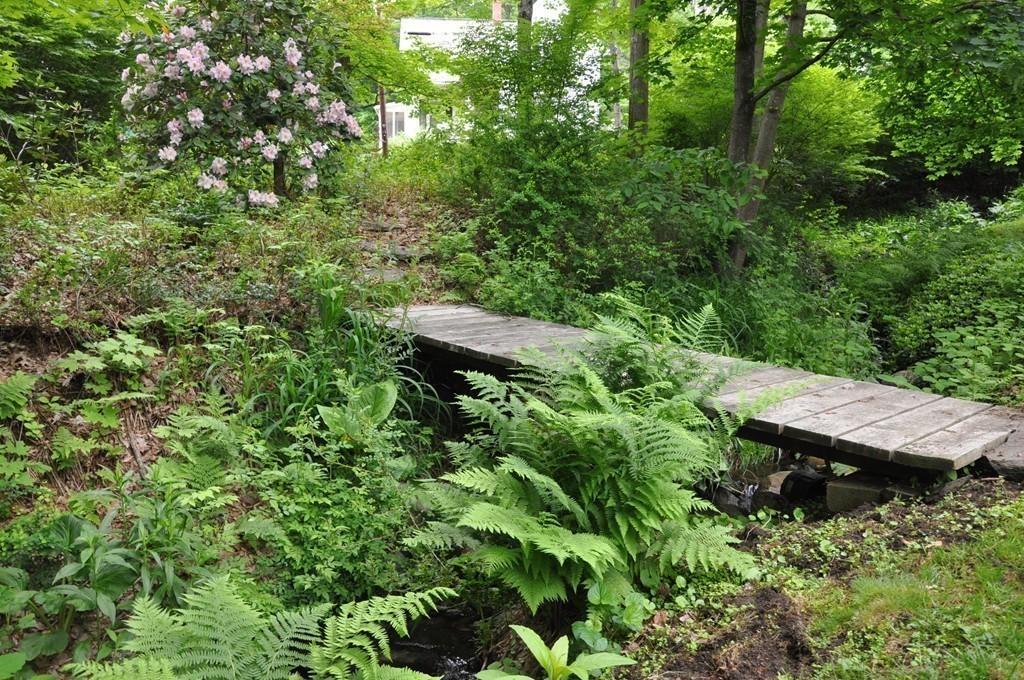 67 Spaulding Street Amherst, MA 01002 - Photo 28 of 30 Gallery Image 28