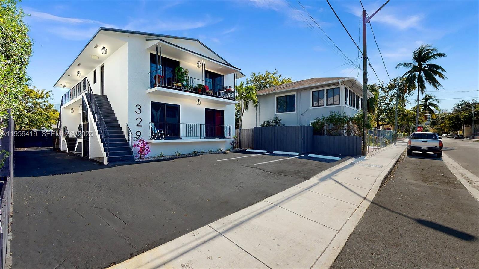 329 Southwest 9th Avenue Miami, FL 33130 - Photo 3 of 97