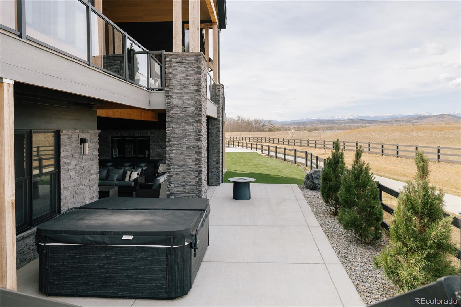 2531 Southwind Road Berthoud, CO 80513 - Photo 39 of 49 a view of a patio on the roof deck