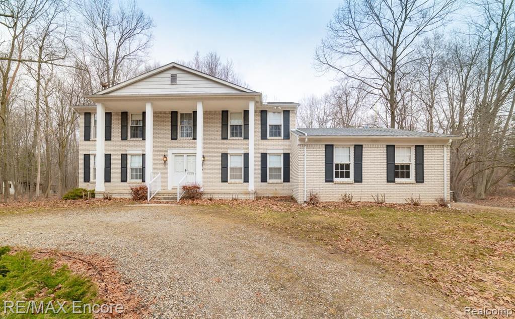 2125 28 Mile Road Washington, MI 48094 - Photo 2 of 41