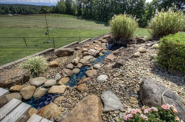 $1,399,000 | 1689 Highway 25W, New Market, TN 37820