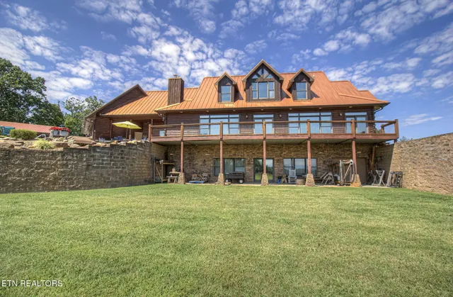 $1,399,000 | 1689 Highway 25W, New Market, TN 37820