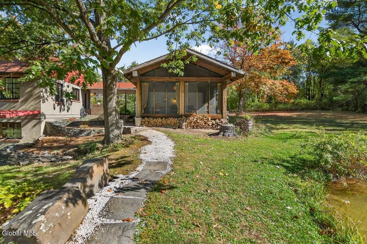 37 Swift Road Voorheesville, NY 12186 - Photo 7 of 77 37 SWIFT-97
