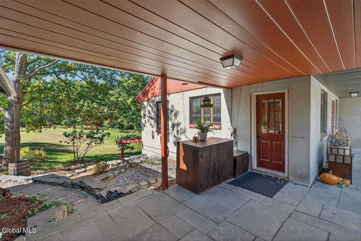 37 Swift Road Voorheesville, NY 12186 - Photo 10 of 77 37 SWIFT-82