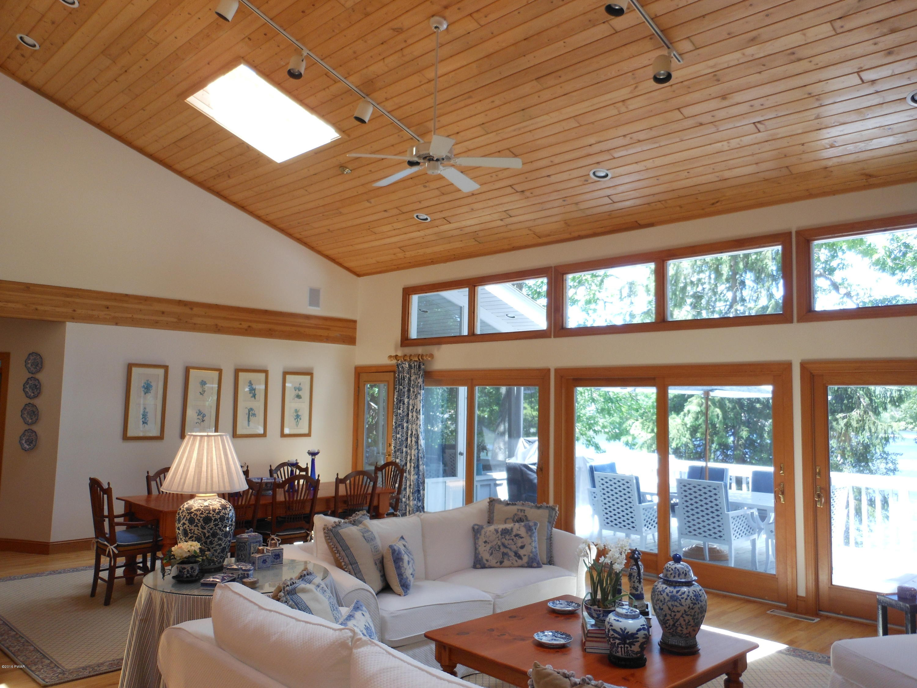 117 Heron Bay Road Hawley, PA 18428 - Photo 14 of 63