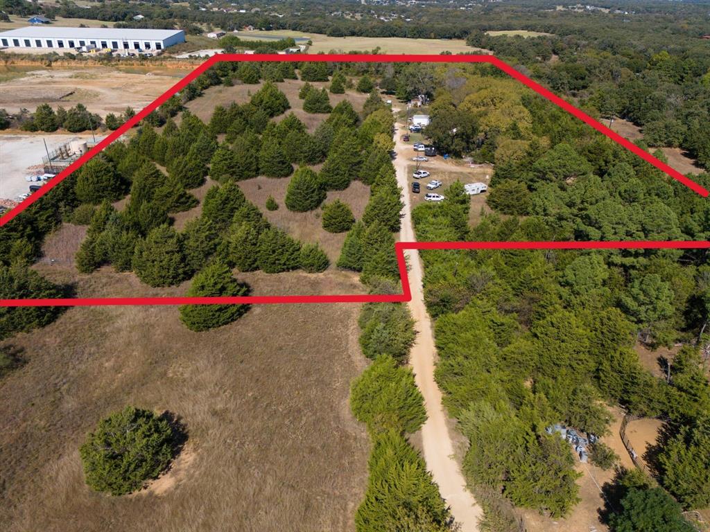 3600 Robbie Jo Road Alvarado, TX 76009 - Photo 2 of 15 a view of a white and red umbrella