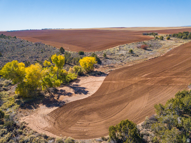 5 South Richardson Road Monticello, UT 84535 - Photo 1 of 13 northeast corner of property facing southwest