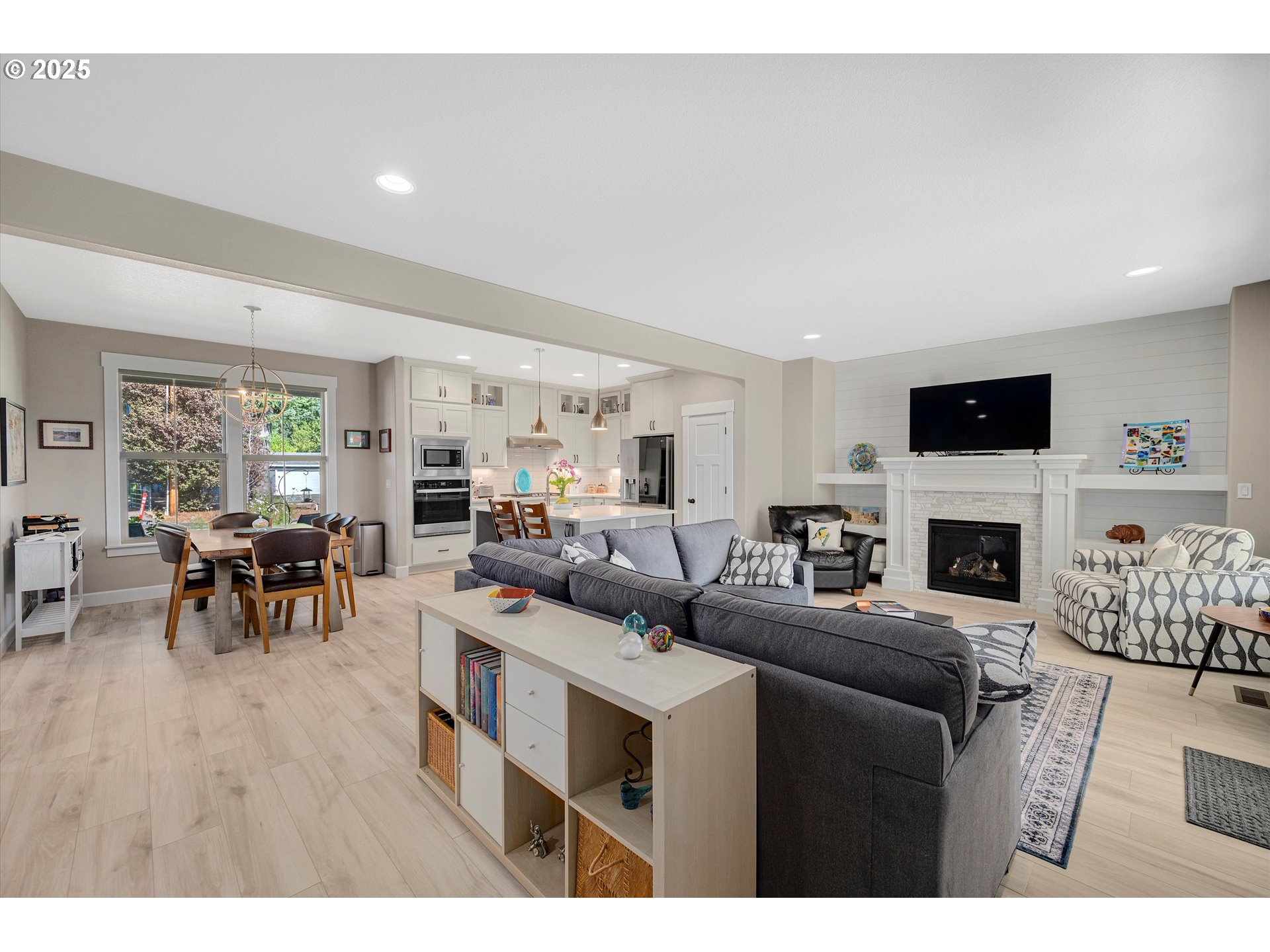 19693 Leland Road Oregon City, OR 97045 - Photo 14 of 47