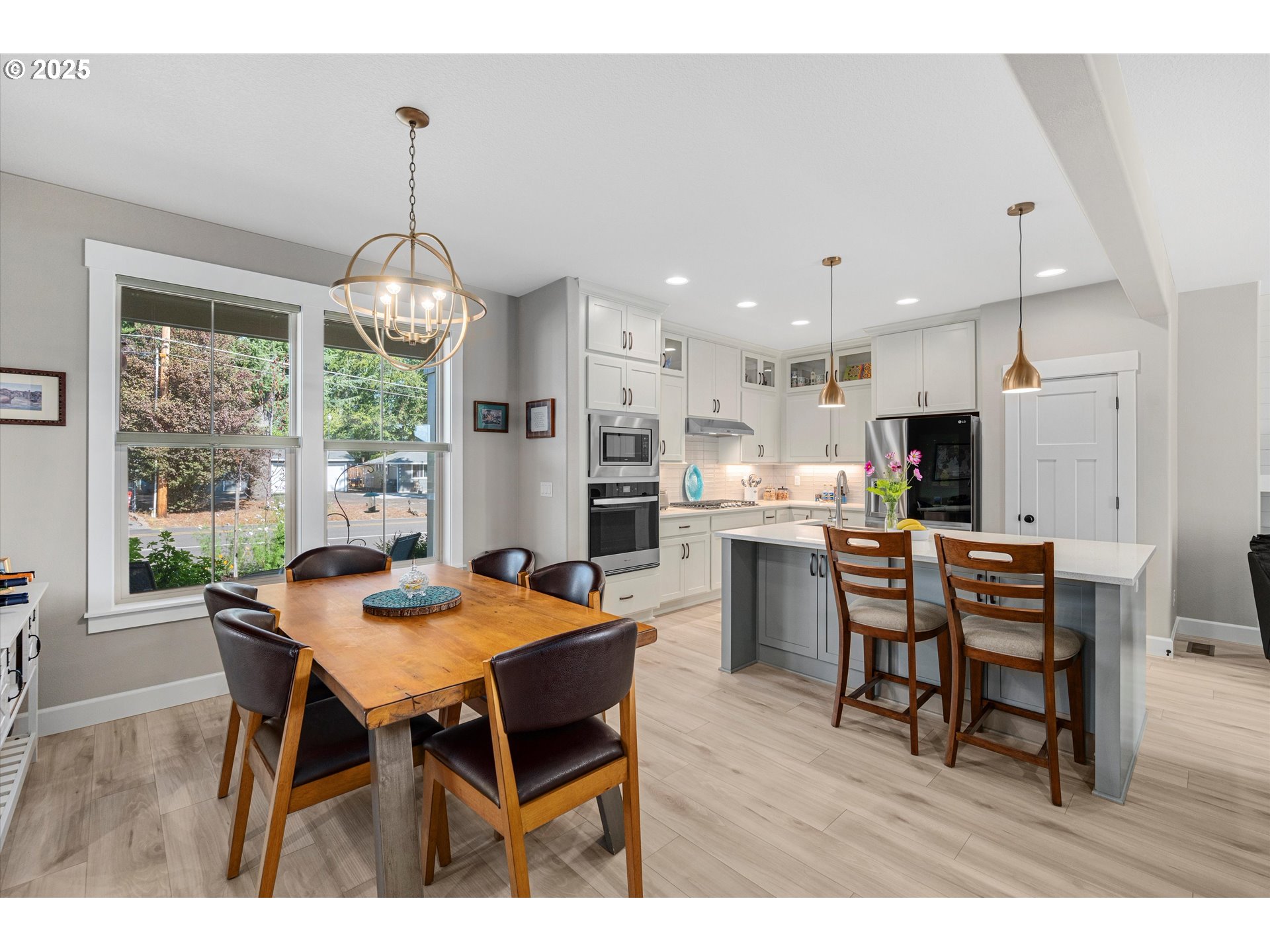 19693 Leland Road Oregon City, OR 97045 - Photo 4 of 47