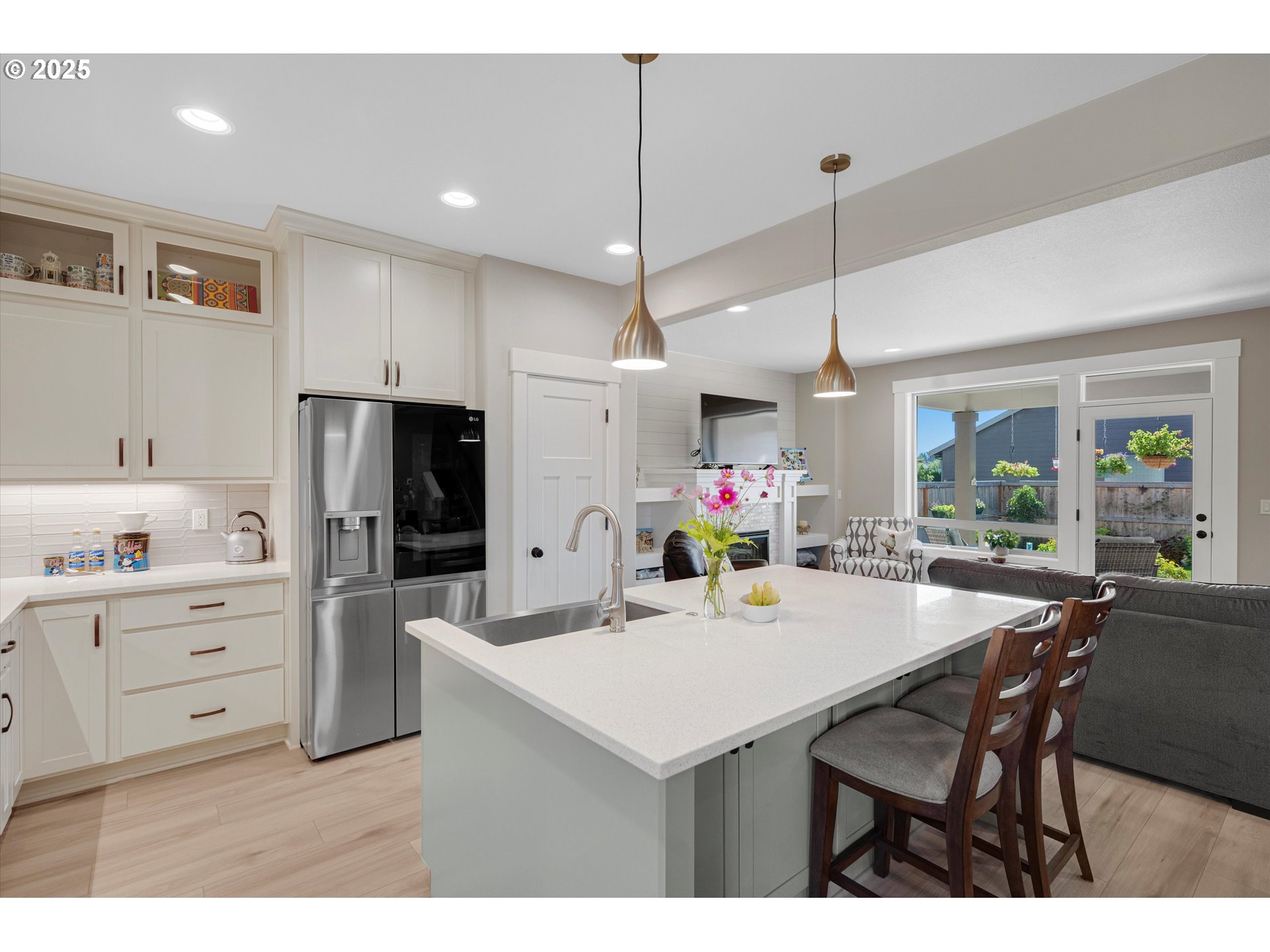 19693 Leland Road Oregon City, OR 97045 - Photo 6 of 47