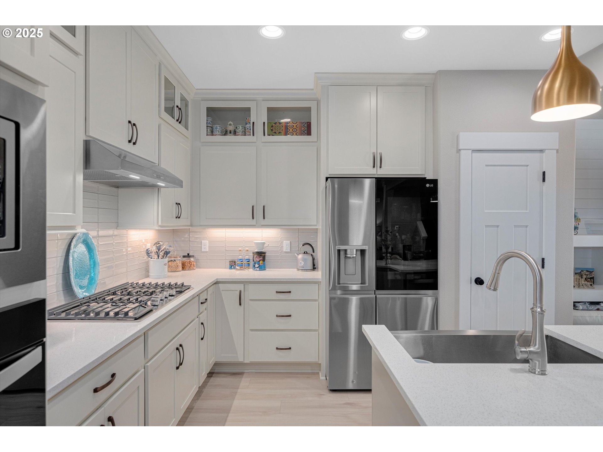 19693 Leland Road Oregon City, OR 97045 - Photo 7 of 47