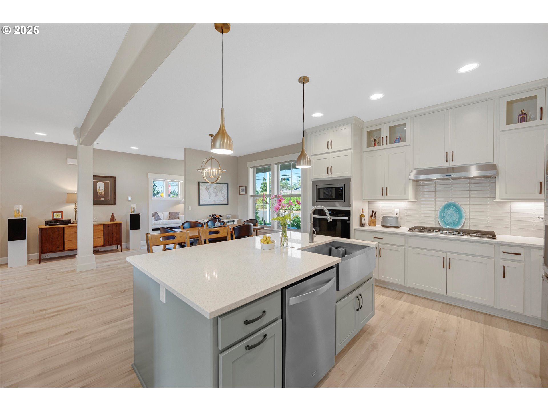 19693 Leland Road Oregon City, OR 97045 - Photo 9 of 47