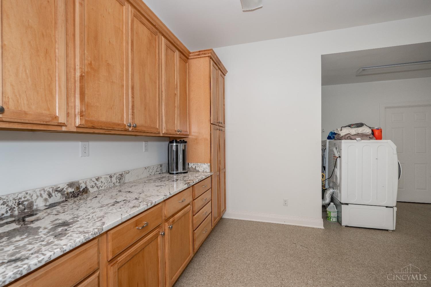 4755 Miami Road Cincinnati, OH 45243 - Photo 39 of 49