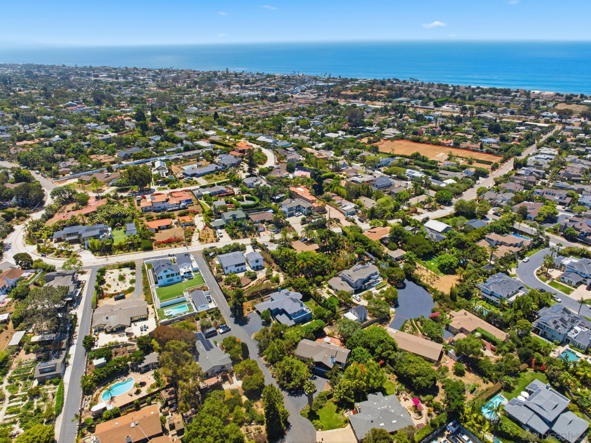400 Andrew, Unit 1 Encinitas, CA 92024 - Photo 57 of 68