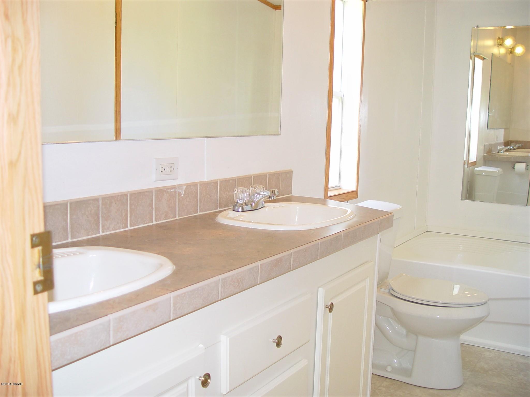 620 Vaughn Road Port Orange, FL 32127 - Photo 10 of 21 DSC00048