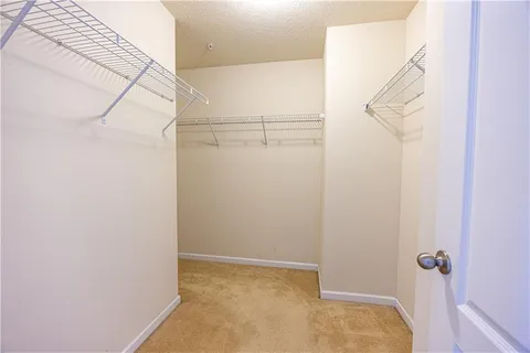 $389,900 | 10 Roosevelt Drive, McKees Rocks, PA 15136