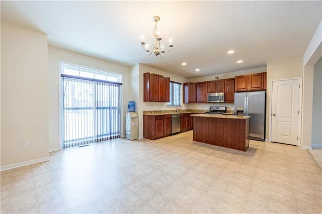 $389,900 | 10 Roosevelt Drive, McKees Rocks, PA 15136